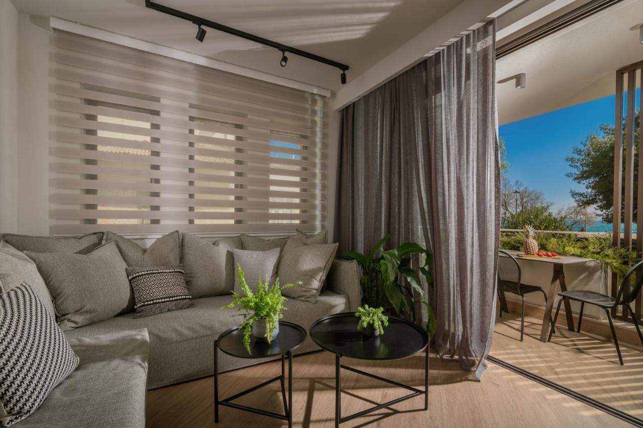 Point Ephemere Beachfront Apartments Zakynthos Town Exterior photo